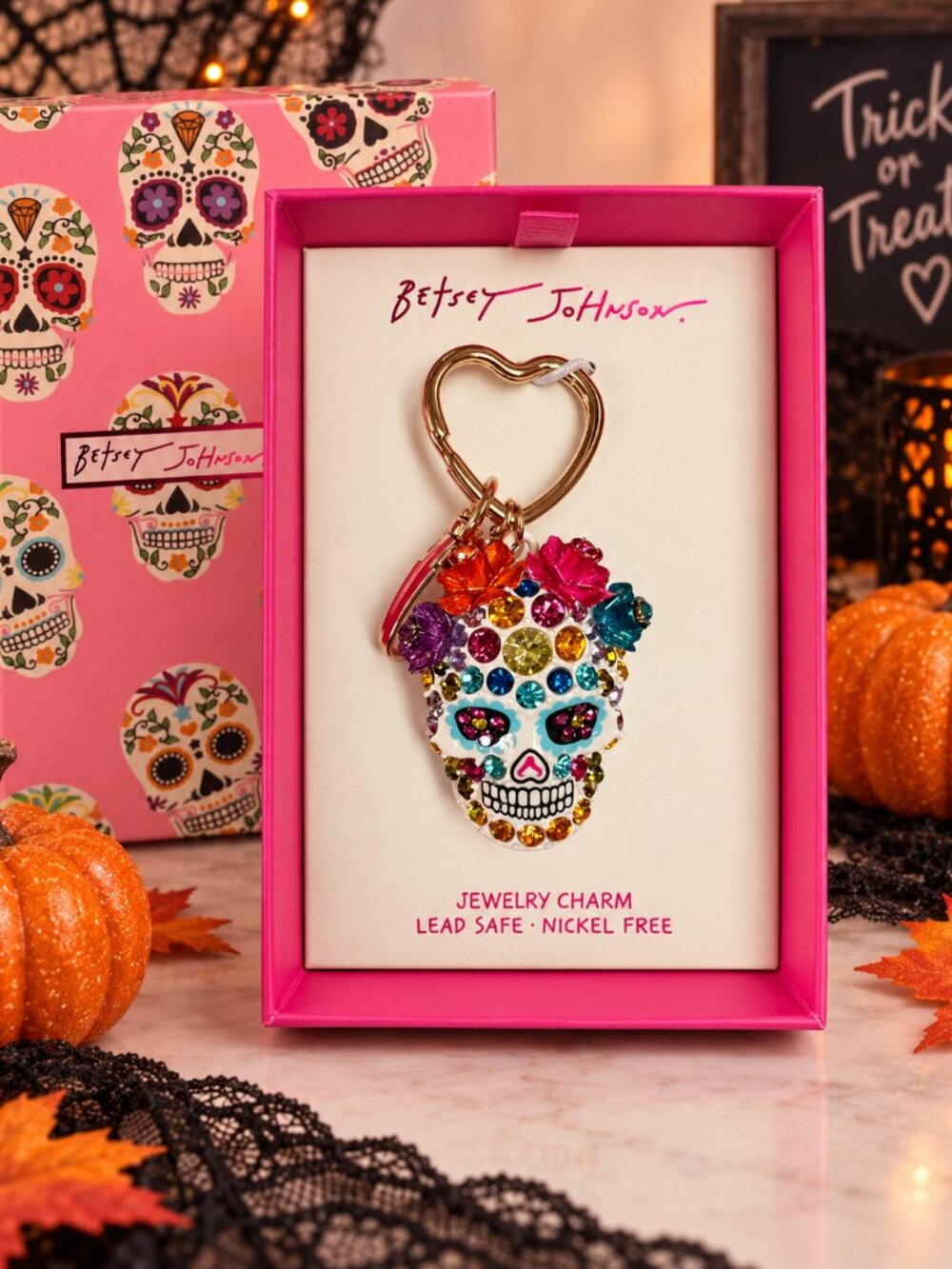 Betsey Johnson Sugar Skull Jewelry Charm / Keychain – New in Box